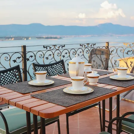 شقة Nanito تروغير