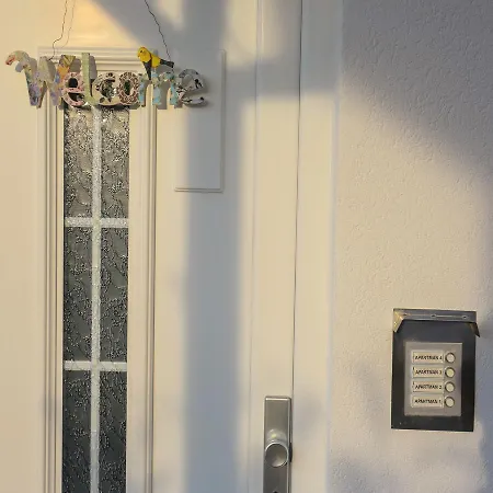 شقة Nanito تروغير