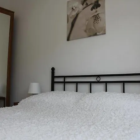 شقة Nanito تروغير