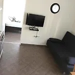 Nanito Apartamento *