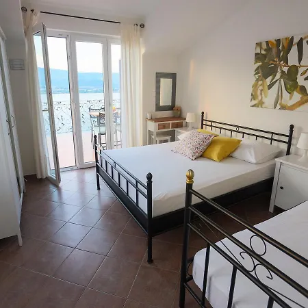 Nanito Διαμέρισμα *